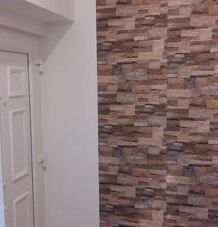 Rona Apartman Apartament